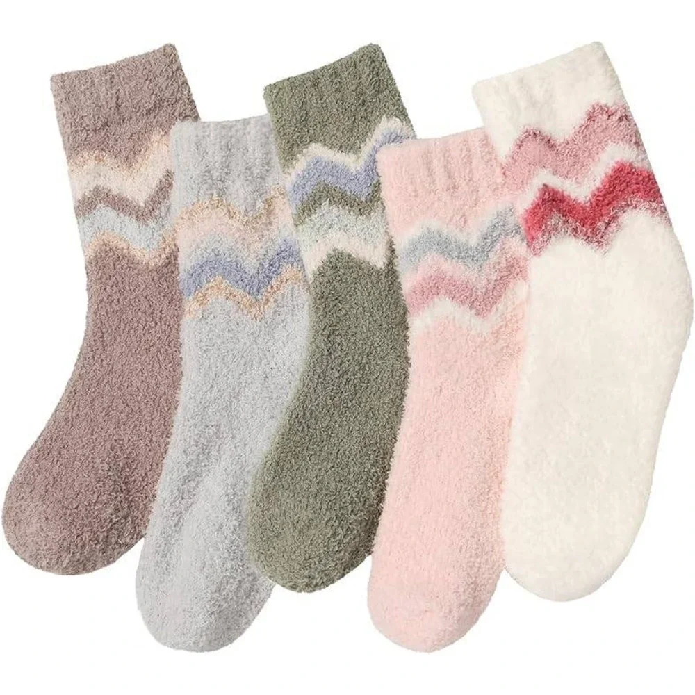 Premillow 5 Pairs Women's Fuzzy Socks Winter Fluffy Cozy Socks with Coral Fleece